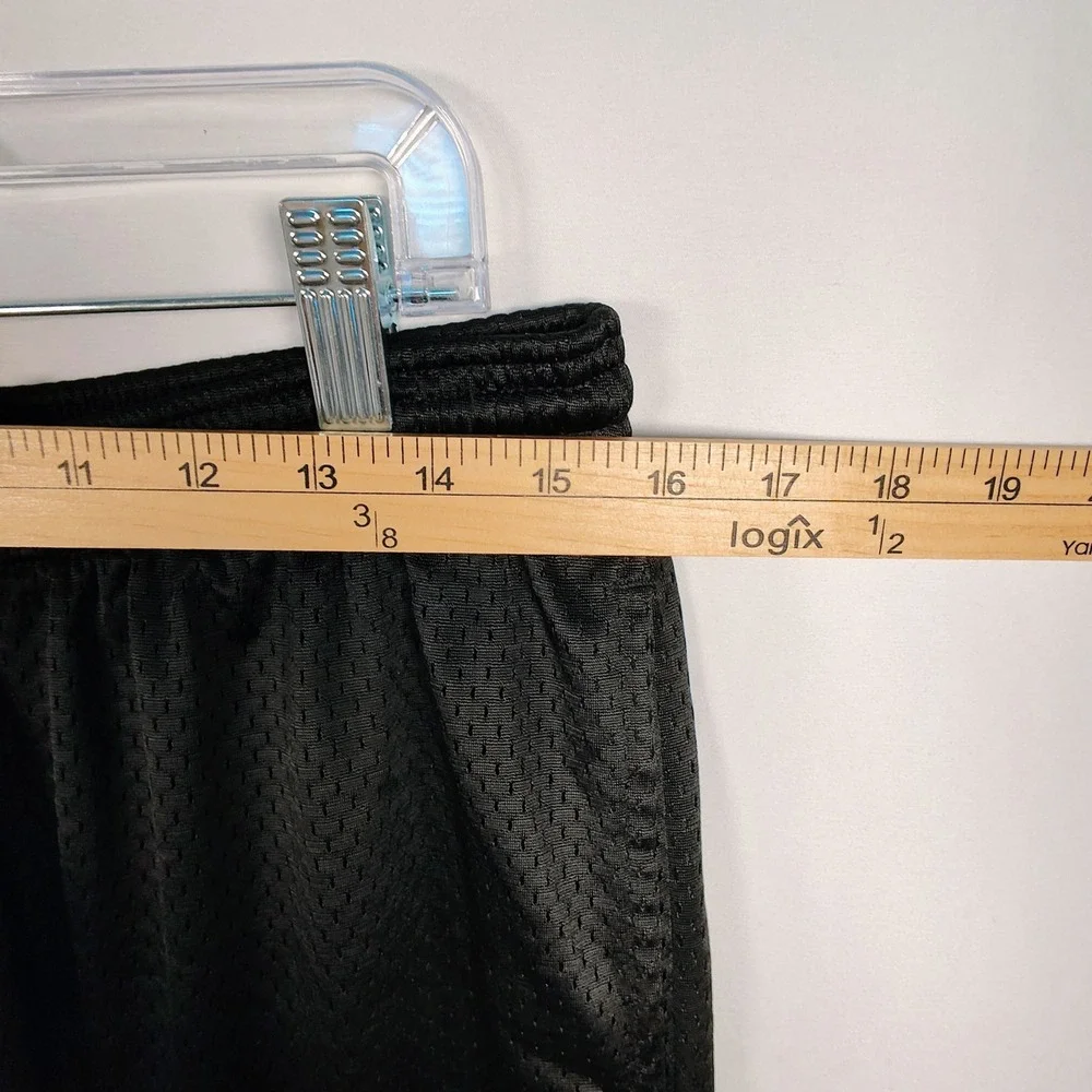 Champion Men's‎ Long Mesh Black Shorts Large